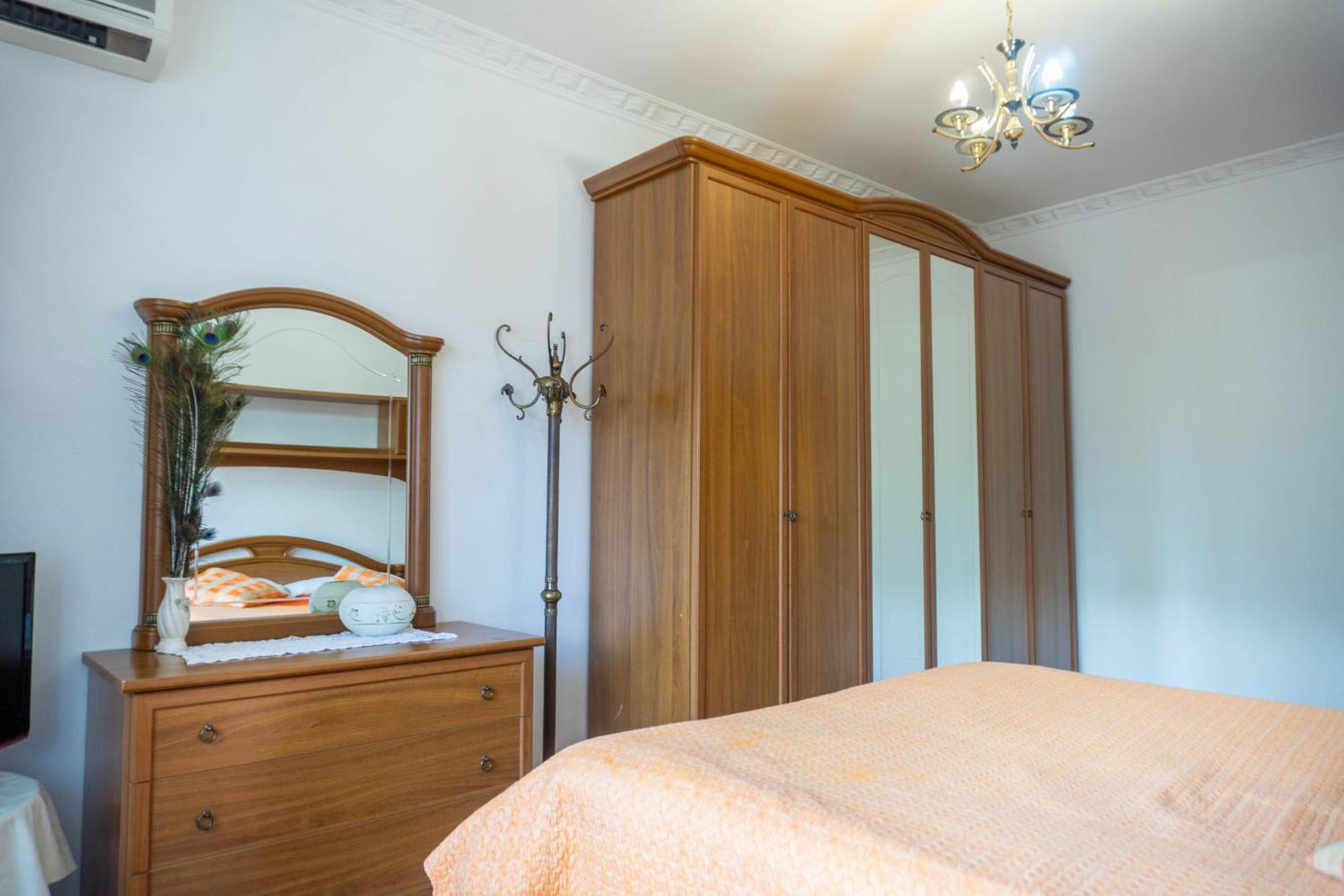 Bllok Bright Private Bedrooms With Private Bathroom On Shared Apartment Tirana Buitenkant foto