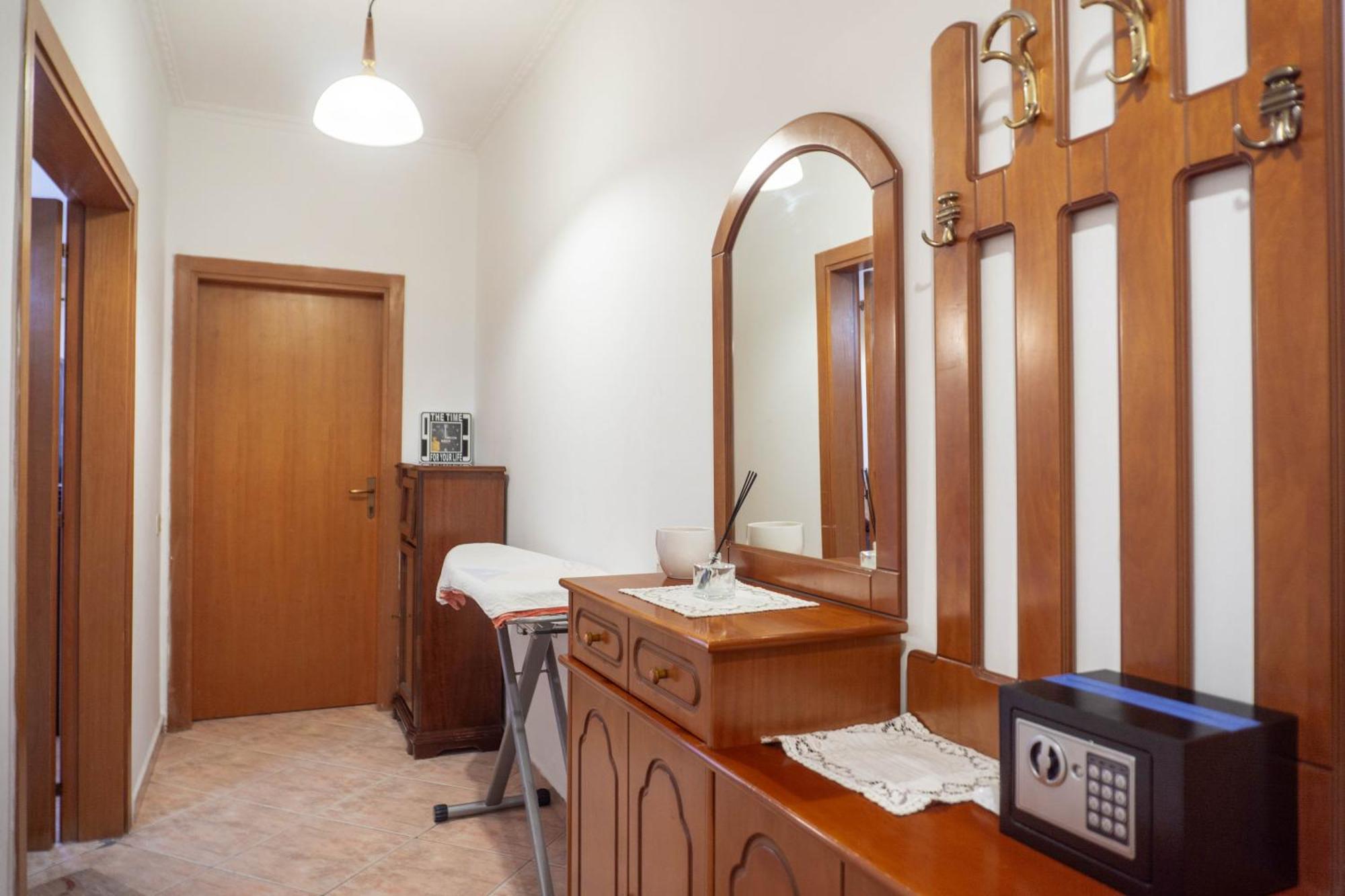 Bllok Bright Private Bedrooms With Private Bathroom On Shared Apartment Tirana Buitenkant foto